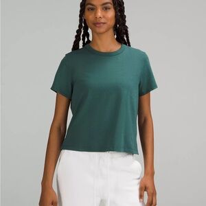 Lululemon Tee